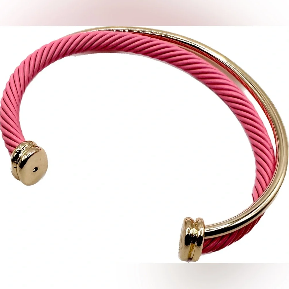 NWOT Beautiful Barbie Pink & Gold Tone Metal Cuff Double Twisted Bracelet - Picture 2 of 4